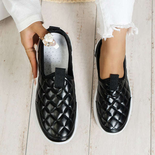 tênis femininoTênis ConfortávelTenis Slip On Casual Matelassê FemininoTenis Slip OnTenis Matelassê FemininoTenis MatelassêTenis CasualTenisSlip Oncalçado feminino