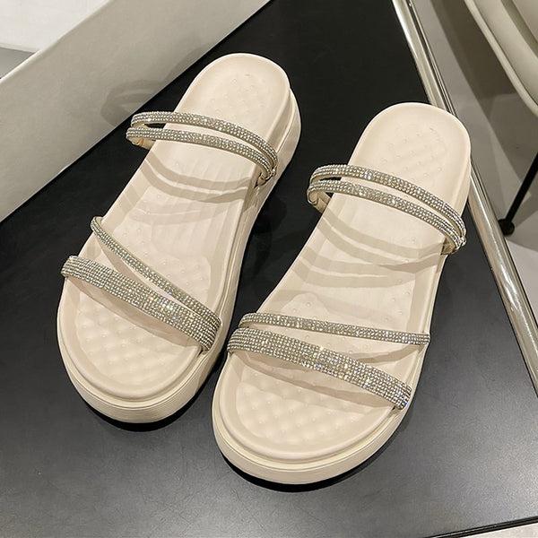 VersatilidadestrassSofisticaçãosandália plataforma strassSandália Feminina Plataforma com Strasssandália com strasssandália com brilhorasteira com strassrasteira com brilhoplataforma com strassplataforma com brilhoModaEstilo pessoalComplemento de roupa