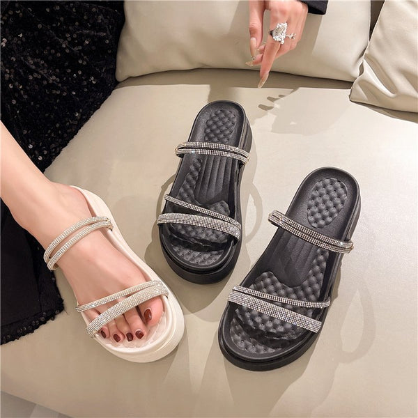 VersatilidadestrassSofisticaçãosandália plataforma strassSandália Feminina Plataforma com Strasssandália com strasssandália com brilhorasteira com strassrasteira com brilhoplataforma com strassplataforma com brilhoModaEstilo pessoalComplemento de roupa