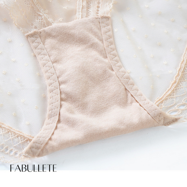 Moda femininamoda em lingerielingerie transparentelingerie sexylingerie sedutoralingerie eleganteConjunto sexyConjunto De Sutiã E Calcinhaconjunto de lingeriecalcinha e sutiãcalcinha confortávelMODA INTIMAModa íntima feminina