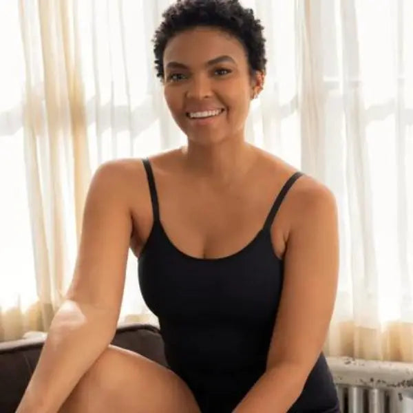 Regata modeladora femininaRegata modeladora cami shaperregata modeladoracami shapercamiseta regataModa femininaModa feminina casualmoda confortávelModa versátil