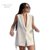 roupa de mulherModa femininacolete que nao sai de modaColete de Botão Frontal Vintage Larnacacolete de botão frontalcolete de botãocolete da modacolete com botão na frentecolete botao das antigascolete aberto do lado
