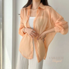 Roupa para ocasiões especiaisModa versátilestilo sofisticadoElegância femininaChiffon de qualidadeCamisa sobretudoCamisa Feminina Estilo Sobretudo em Chiffoncamisa estilo sobretudocamisa em chifoncamisa em chiffonCamisa chiffon