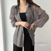 Roupa para ocasiões especiaisModa versátilestilo sofisticadoElegância femininaChiffon de qualidadeCamisa sobretudoCamisa Feminina Estilo Sobretudo em Chiffoncamisa estilo sobretudocamisa em chifoncamisa em chiffonCamisa chiffon