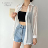 Roupa para ocasiões especiaisModa versátilestilo sofisticadoElegância femininaChiffon de qualidadeCamisa sobretudoCamisa Feminina Estilo Sobretudo em Chiffoncamisa estilo sobretudocamisa em chifoncamisa em chiffonCamisa chiffon