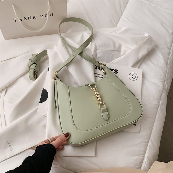 bolsa práticabolsa melina em courobolsa melinabolsa feminina em couro melinabolsa em courobolsa dia a diabolsabolsa femininabolsa de courobolsa de mulherbolsa da modabolsa elegantebolsa chiquebolsa compacta