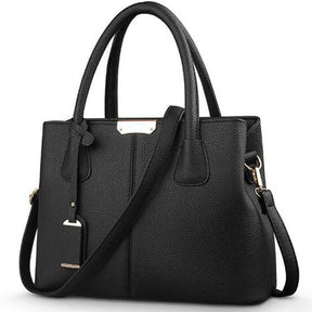 bolsa valentina em couro
bolsa valentina
bolsa em couro
bolsa elegante
bolsa de mulher
bolsa da moda
bolsa
bolsa feminina
bolsa feminina em couro
bolsa de couro