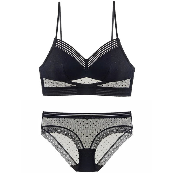 Moda femininamoda em lingerielingerie transparentelingerie sexylingerie sedutoralingerie eleganteConjunto sexyConjunto De Sutiã E Calcinhaconjunto de lingeriecalcinha e sutiãcalcinha confortávelMODA INTIMAModa íntima feminina