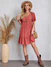 vestido gola VVestido em Crepe Gola Vvestido em crepevestido de crepevestido da modavestidomoda gola vmoda em crepevestido curtovestido leve e solto