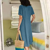 Vestuário versátilVestido Vintage em Linho com Botõesvestido vintage com botõesvestido vintagevestido em linho com botõesvestido em linhovestido com botõesEstilo clássicoElegância atemporalConforto em linho