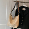 Espaço e OrganizaçãoElegância RetrôDurável e ResistenteDesign ClássicoCouro de Alta Qualidadebolsa vintageBolsa Modelo Mayabolsa mayabolsa feminina de couro vintagebolsa feminina de courobolsa feminina couro mayabolsa femininaBolsa de Couro Vintage modelo MayaBolsa de Couro Vintagebolsa de couro