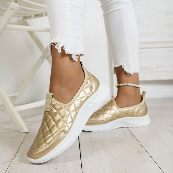 tênis femininoTênis ConfortávelTenis Slip On Casual Matelassê FemininoTenis Slip OnTenis Matelassê FemininoTenis MatelassêTenis CasualTenisSlip Oncalçado feminino