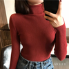 suéter femininoroupa em promoçãoroupa de mulherpulover lisopulover gola altapuloverModa femininamoda com estilomoda atualcacharrelblusa lisablusa gola altablusa feminina