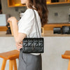 bolsa kiarabolsa feminina kiarabolsa femininabolsa em courobolsabolsa feminina em courobolsa da modabolsa de courobolsa de mulherbolsa elegantebolsa compacta
