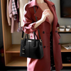 bolsa valentina em courobolsa valentinabolsa em courobolsa elegantebolsa de mulherbolsa da modabolsabolsa femininabolsa feminina em courobolsa de couro