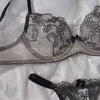Sutiã e Calcinhasutia e calcinha surpreender maridosutia e calcinha sexysutia e calcinha bordadamoda em lingerielingerie transparentelingerie sexylingerie sedutorlingerie elegantelingerie de rendalingerie ajuda no casamentolingerieconjunto sexy sutiã e calcinhaConjunto de Sutiã e Calcinha Bordada