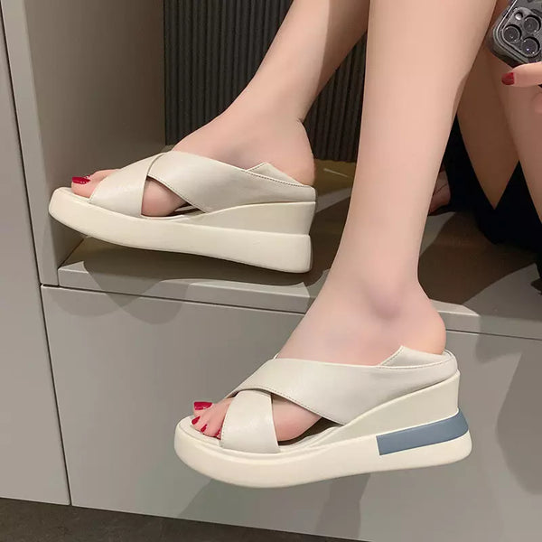 sapato de mulhersandália ortopédicasandália anatômica bellasandália anatômicasandáliacalçado femininosandália femininaSandália ConfortávelSandália Confortável para MulheresSandália Elegante