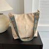 Espaço e OrganizaçãoElegância RetrôDurável e ResistenteDesign ClássicoCouro de Alta Qualidadebolsa vintageBolsa Modelo Mayabolsa mayabolsa feminina de couro vintagebolsa feminina de courobolsa feminina couro mayabolsa femininaBolsa de Couro Vintage modelo MayaBolsa de Couro Vintagebolsa de couro